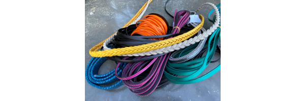 Flache Lederbänder / Lederriemen