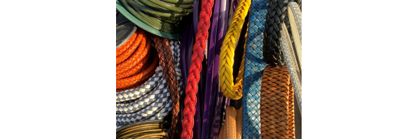 Lederbänder / Lederriemen