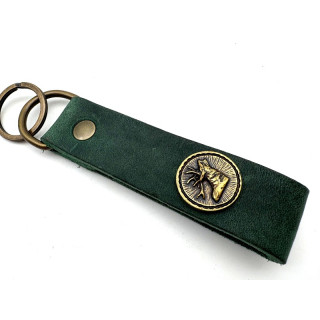 Schlüsselanhänger Handmade aus Leder dunkelgrün, mit Zierteil Hirsch