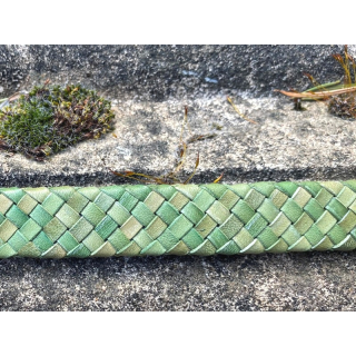 Lederband flach geflochten 17 mm, vintage maigrün